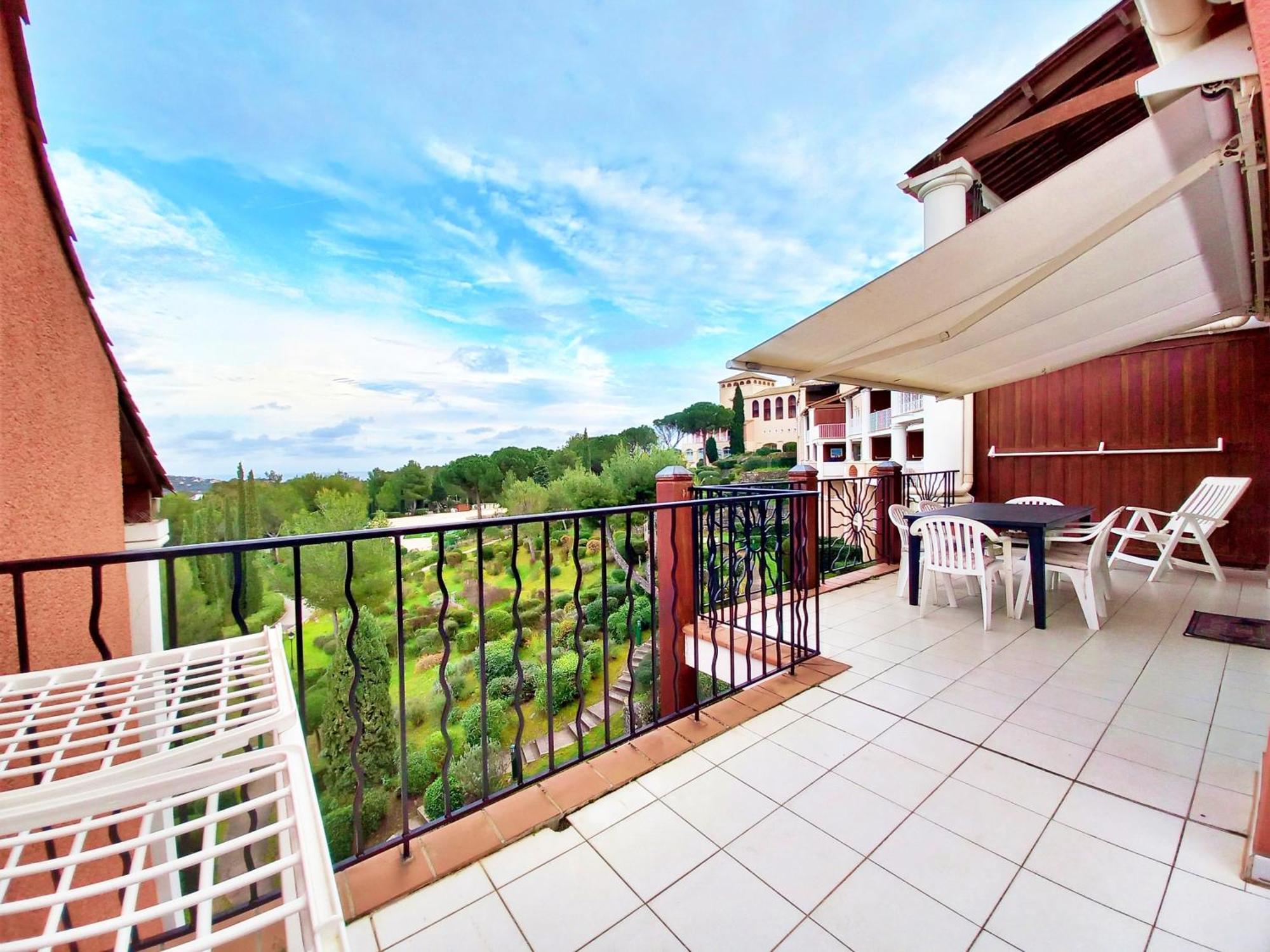 3 Pieces Tout Confort A Cap Esterel Saint-Raphaël Exterior foto